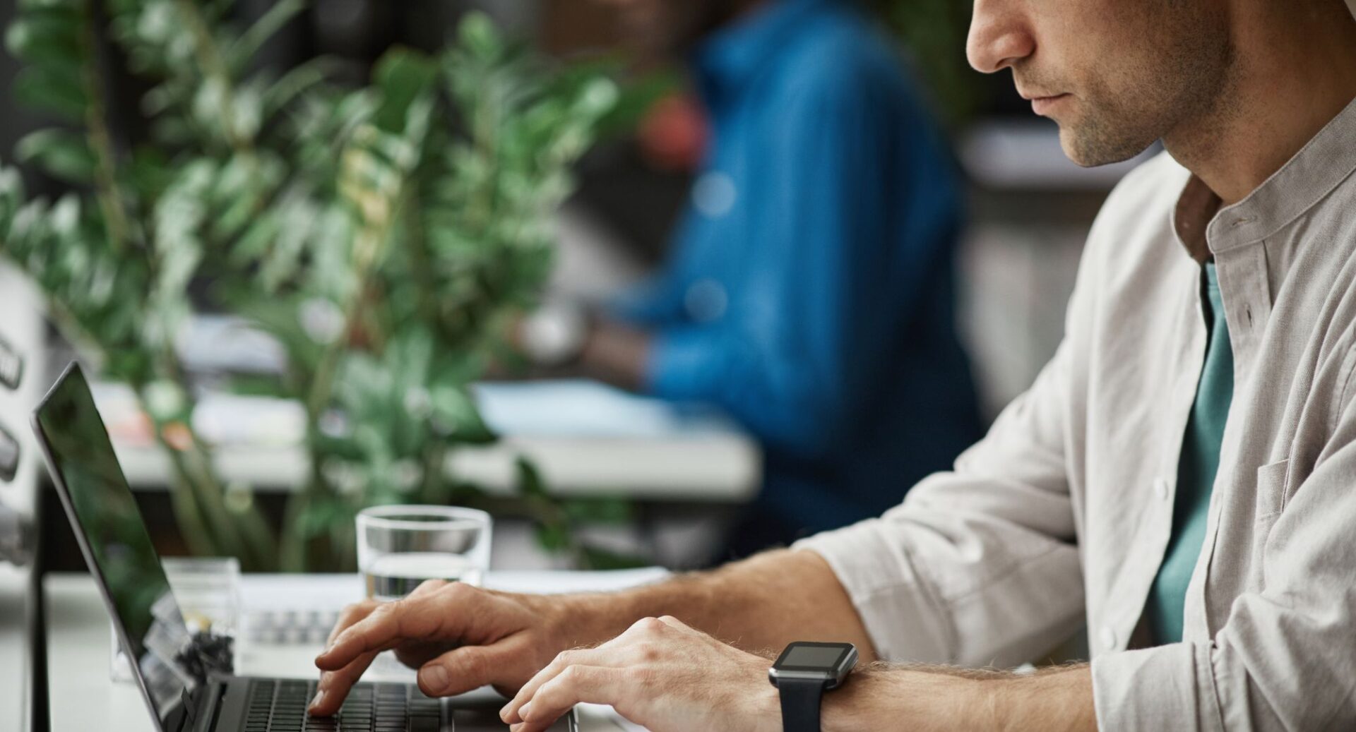 Ir para a faculdade ainda é importante . Mas o aprendizado que vai ditar seu sucesso começa depois do diploma