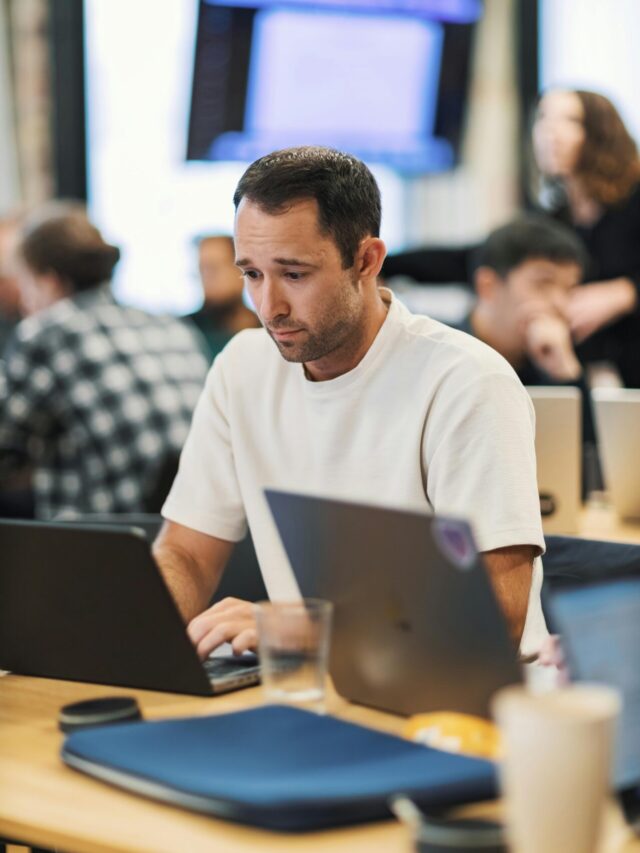 Entre estabilidade e expansão: a decisão que define sua próxima fase